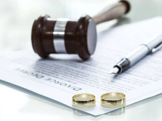 تصویری از اسناد ازدواج در دادگاه