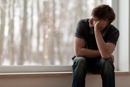 آشنایی کامل با علائم و نشانه‌های افسردگی در مردان