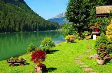 2002 معرفی کارگاه های توریستی مرکز مشاوره شکرانه