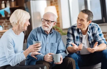 Communication-with-elderly-parents ارتباط با والدین سالمند